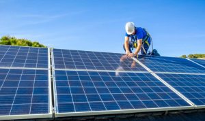 Installation et mise en production des panneaux solaires photovoltaïques à Montville